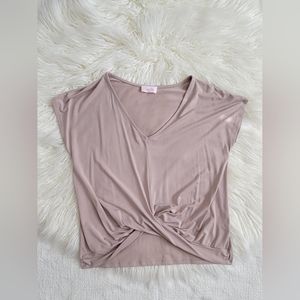 Pink Lily beige twist top